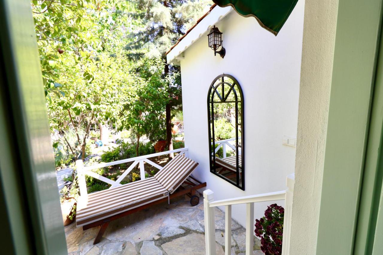 Kemerbag 29 Guest House 12 Yas Uestue (Adults Only) Бозджаада Екстер'єр фото