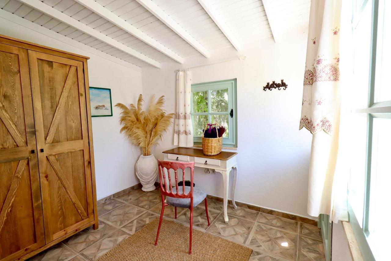 Kemerbag 29 Guest House 12 Yas Uestue (Adults Only) Бозджаада Екстер'єр фото