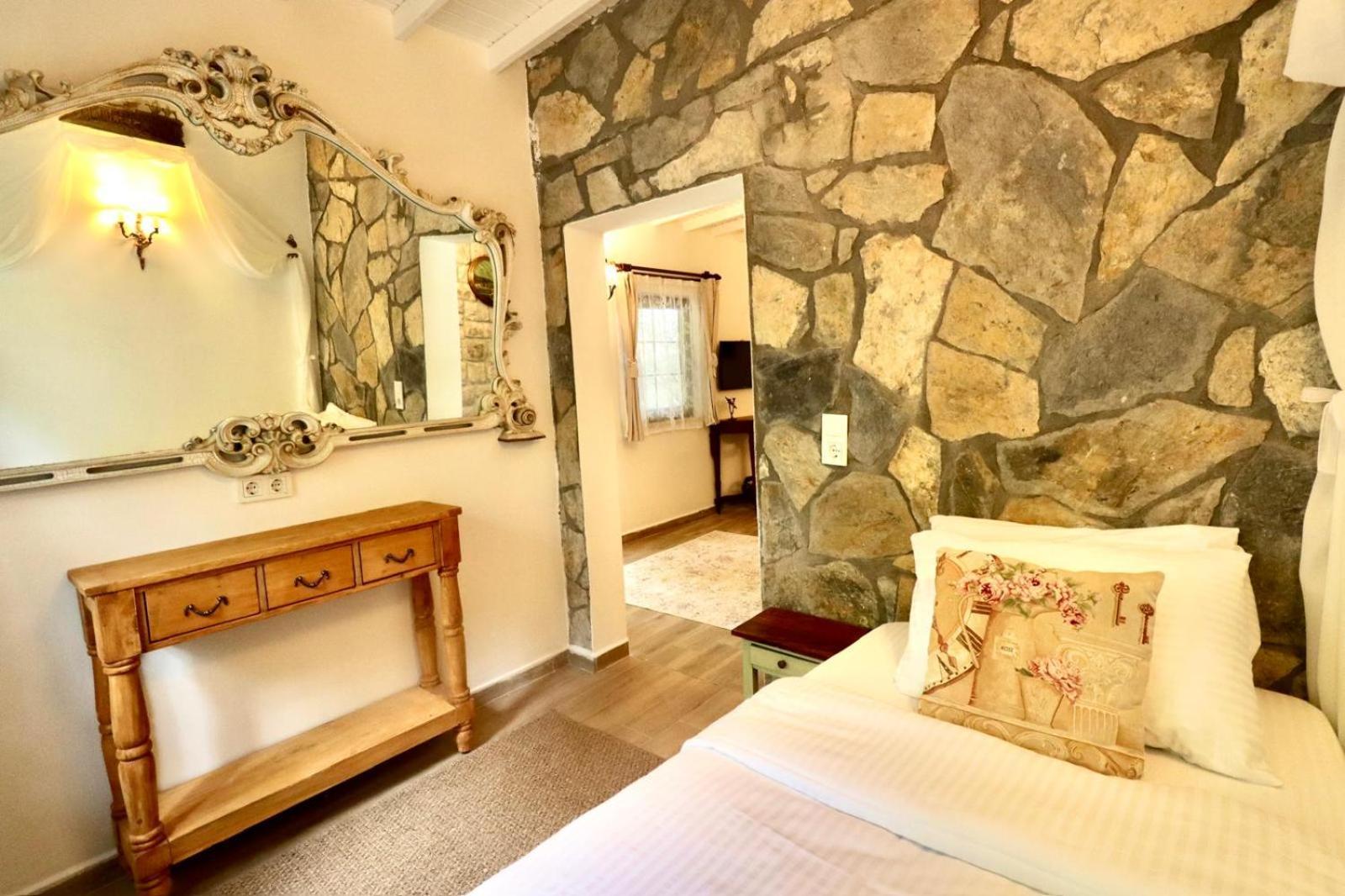 Kemerbag 29 Guest House 12 Yas Uestue (Adults Only) Бозджаада Екстер'єр фото